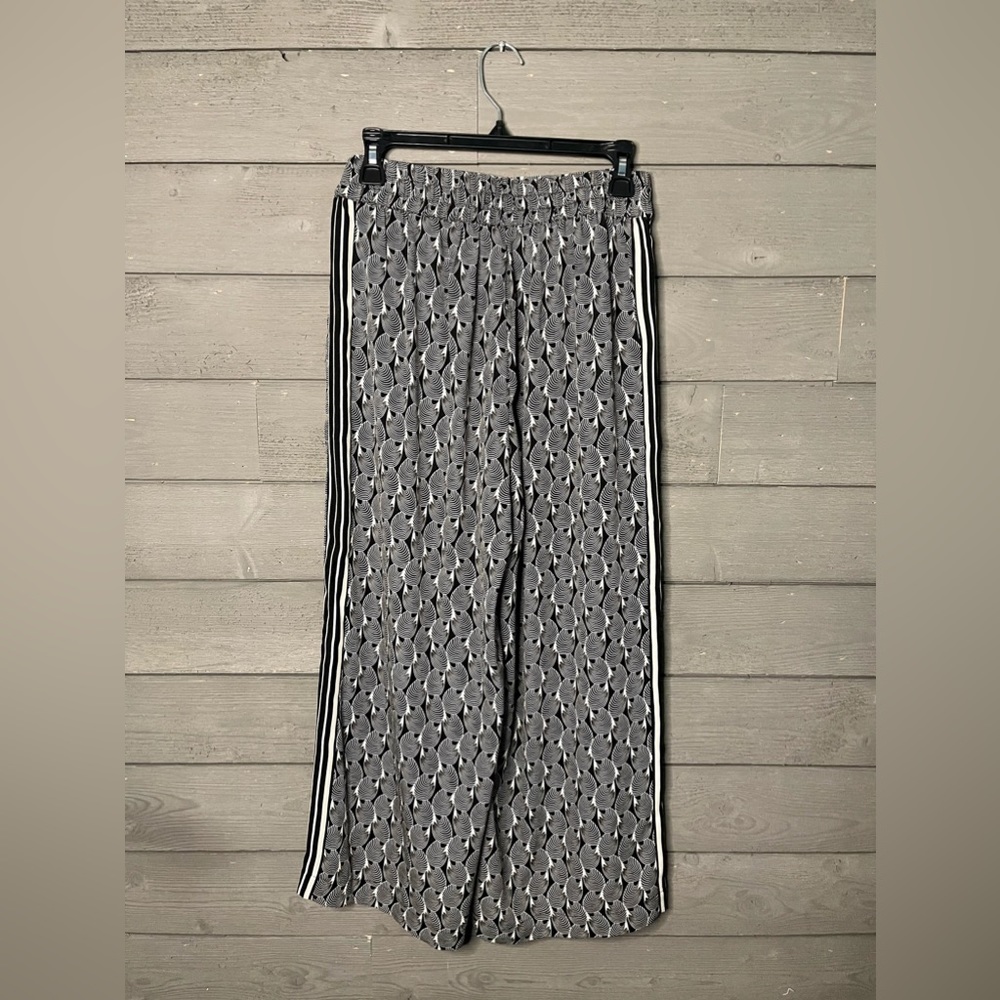 BEAUTIFUL NWT Max Studio Wide Leg Pants Sz S Small - Picture 2 of 8